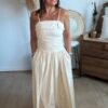Robe longue beige  bohème – Modèle Nine