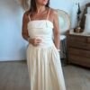 Robe longue beige  bohème – Modèle Nine