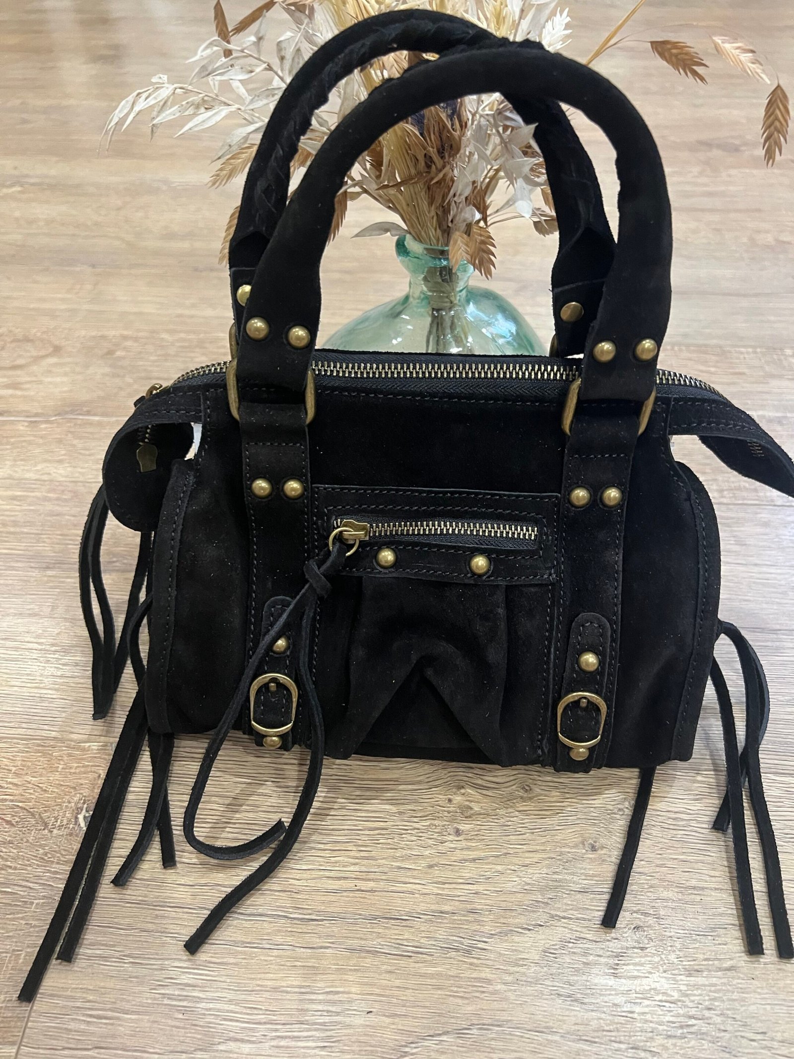 Sac en cuir Suédine noir – Modèle Capucine