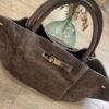 Sac en cuir Suédine taupe  – Modèle Lena