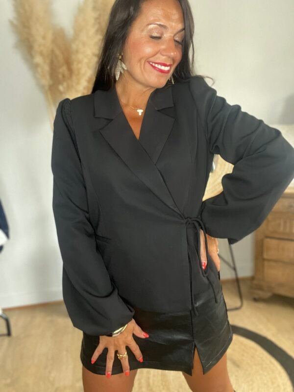 Blazer à lacets noir – Modèle Lou