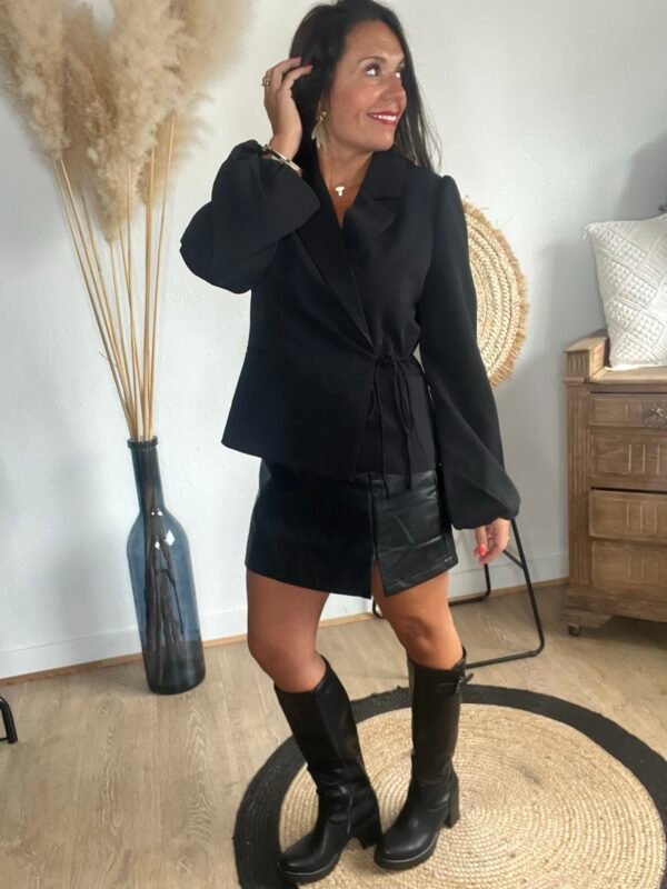 Blazer à lacets noir – Modèle Lou