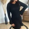 Robe noire côtelé – Modèle Mélanie