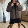 Gilet chocolat  – Modèle Carmen