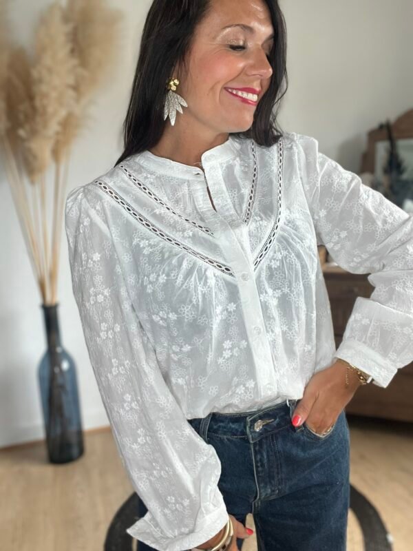 Chemise blanche brodée – Modèle Maria