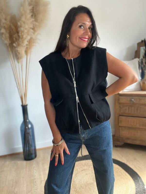 Veste noire sans manches à zip – Modèle Jamie