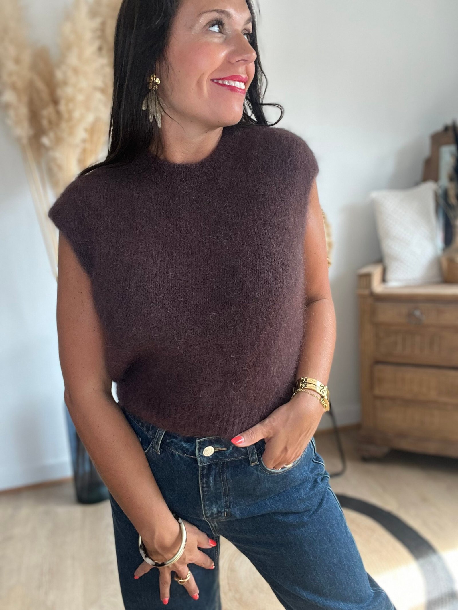 Pull sans manches fluffly – Modèle Callie