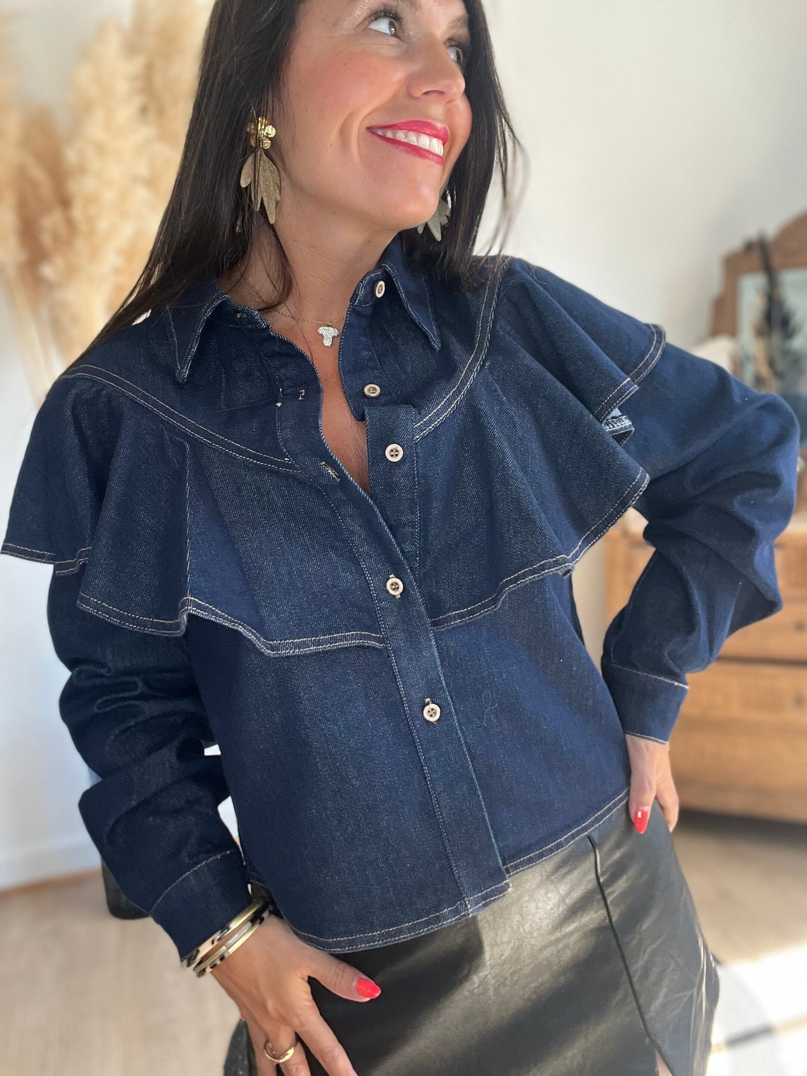 Chemise en jean à col volants  – Modèle Nanie
