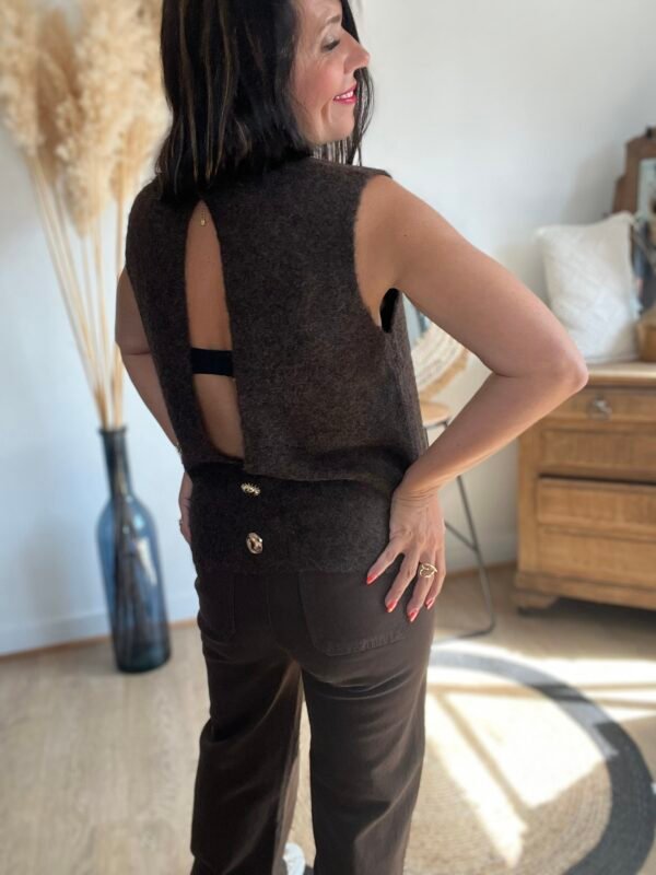 Pull sans manches marron – Modele Isa