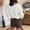 Jupe short chocolat suédine  – Modèle Iris