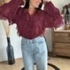 Blouse voilage bordeaux à volants  – Modèle Suzon