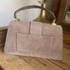 Sac cuir suédine taupe – Modèle Ava