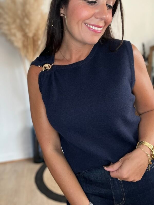 Pull sans manches bleu marine – Modèle Laetitia
