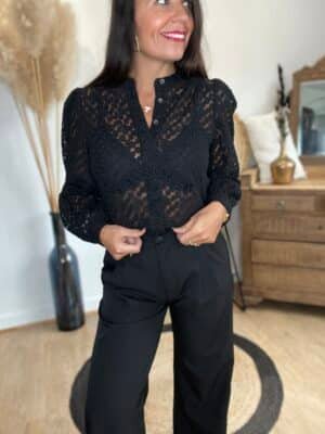 Chemise brodée fleurie transparente – Modèle Anaïs