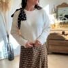pull beige noeud a pois Pull beige noeuds a pois marron – Modèle Grace