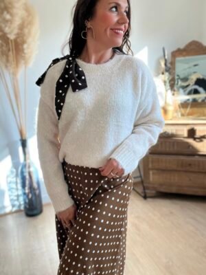 pull beige noeud à pois pull beige noeud à pois