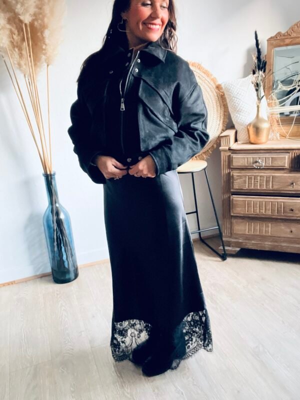 Veste en daim noir coupe bombers