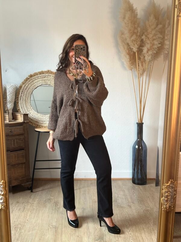 pull grosse maille marron Pull à lacets marron - Modèle Carolina