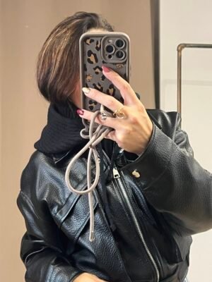 img_1557-2 Cagoule noire en maille – Modèle Lily