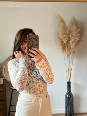 Sous pull dentelle crème
