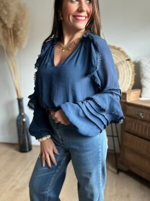 Blouse bleu marine  à volants - Modèle Charlotte