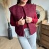 img_2748 Gilet sans manches bordeaux – Modèle Blanche
