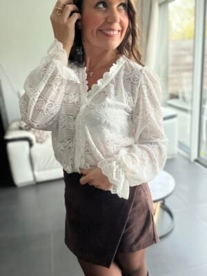 Blouse blanche avec broderie - Modèle Patty