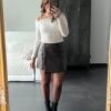jupe short marron similicuir Jupe short similicuir marron - Modèle Rosalie