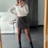 jupe short marron similicuir Jupe short similicuir marron - Modèle Rosalie