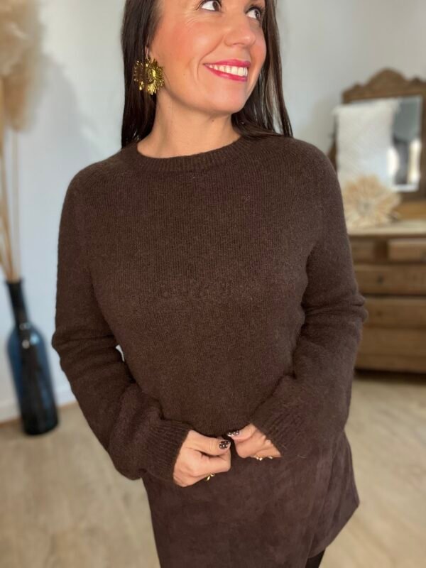 Pull marron extra doux  – Modèle Bella