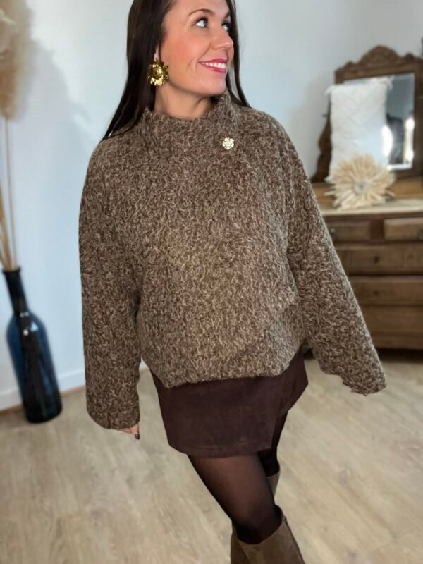 Manteau court en laine bouclée marron  – Modèle Stephy
