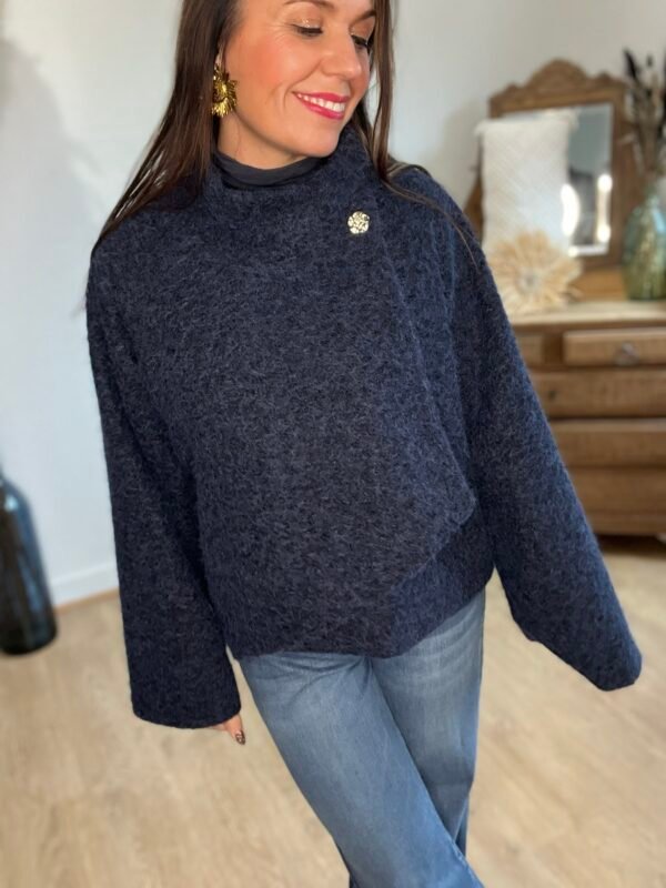img_4074 Manteau court en laine bouclée bleu marine – Modèle Stephy