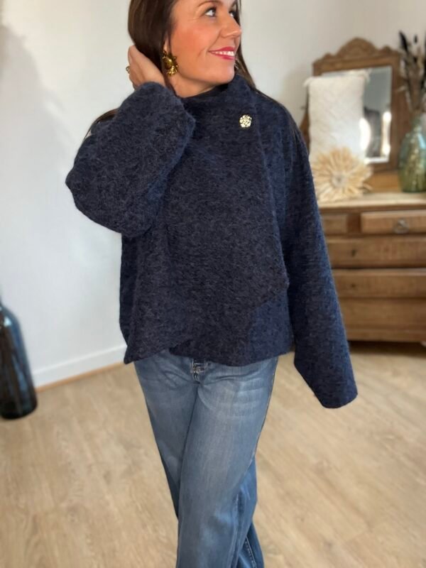 img_4076 Manteau court en laine bouclée bleu marine – Modèle Stephy