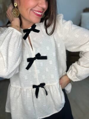 Blouse pailletée à noeuds beige - Modèle Valentina