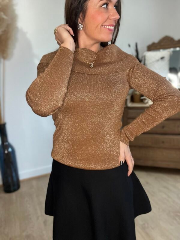 pull col bardot caramel lurex Pull caramel pailleté - Modèle Marta
