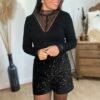 short à paillettes noires Short à sequins noir - modèle séquoia