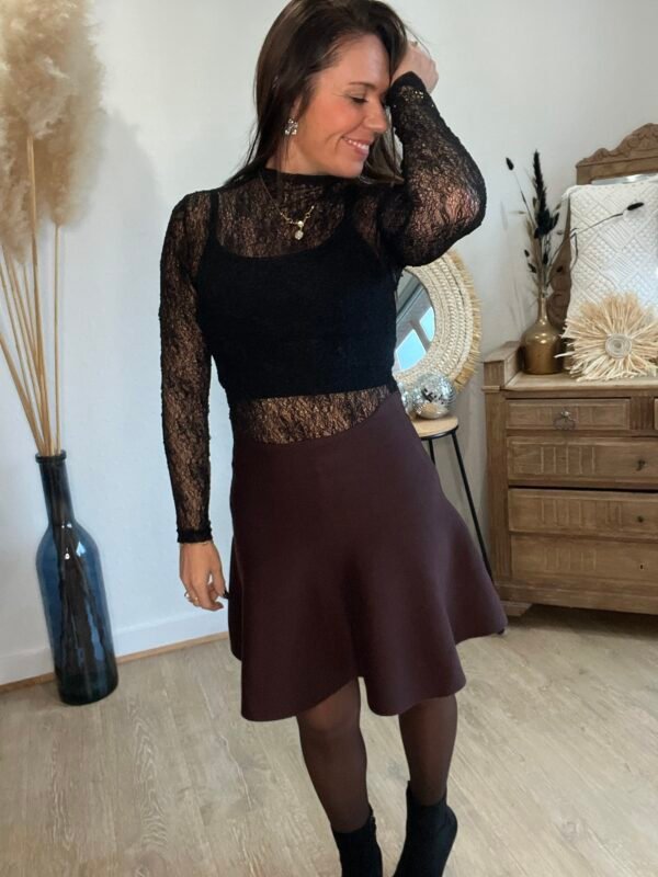 jupe marron en maille Jupe évasée marron - modèle Flynn