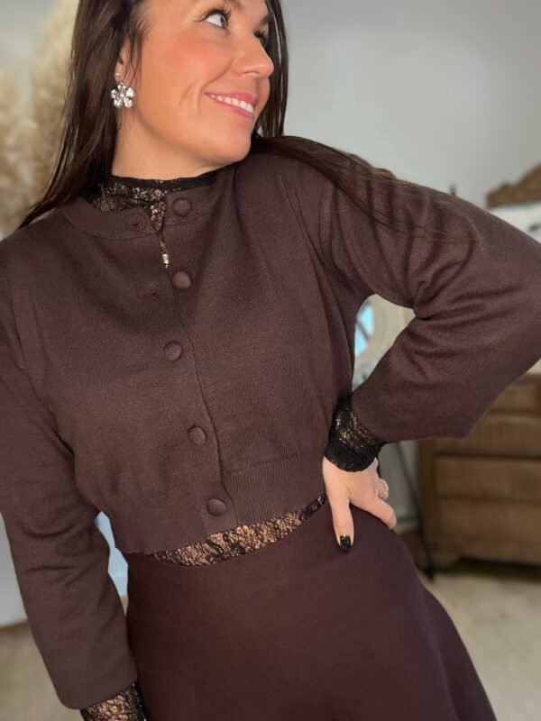 cardigan court marron Cardigan court marron - Modèle Marta