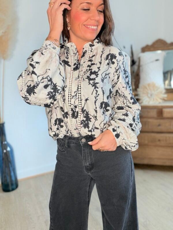 Chemise écru à motifs noirs - Modèle Greta