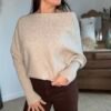 Pull asymétrique taupe – Modèle Bobby