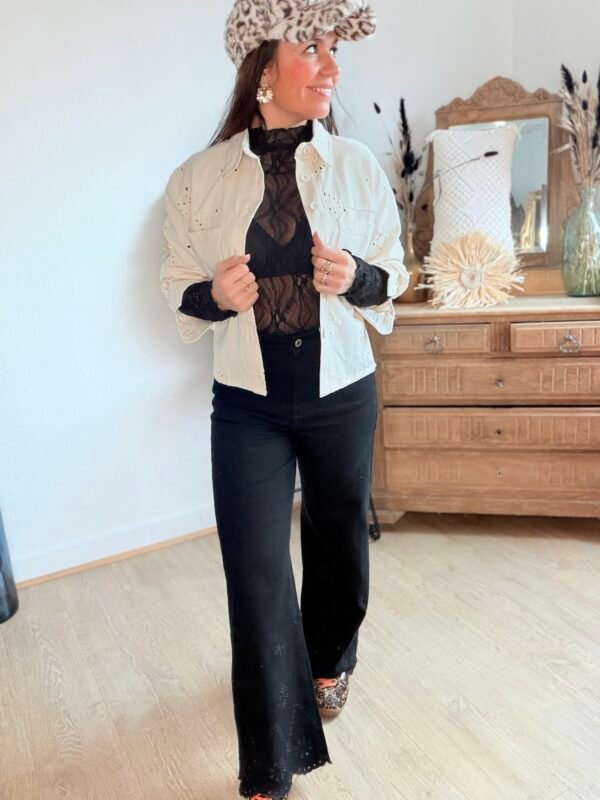Jean Wide Leg broderie noir - Modèle Jackie