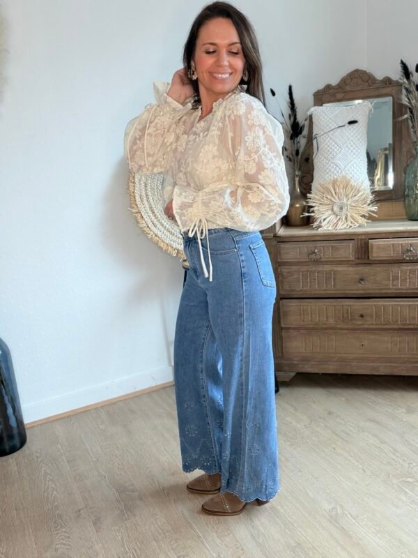 Jean Wide Leg broderie bleu - Modèle Jackie