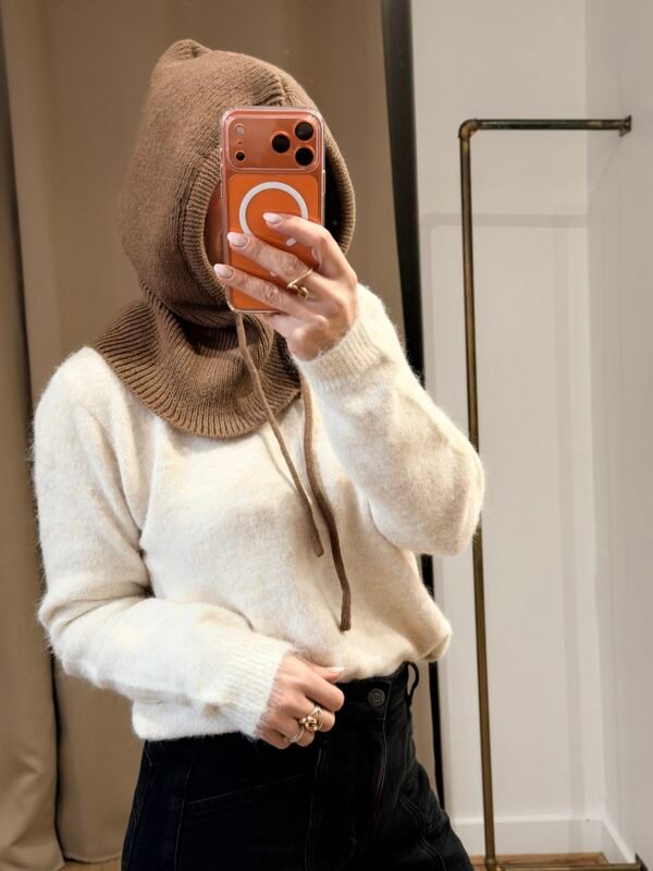 Cagoule en maille taupe foncé – Modèle Nancy