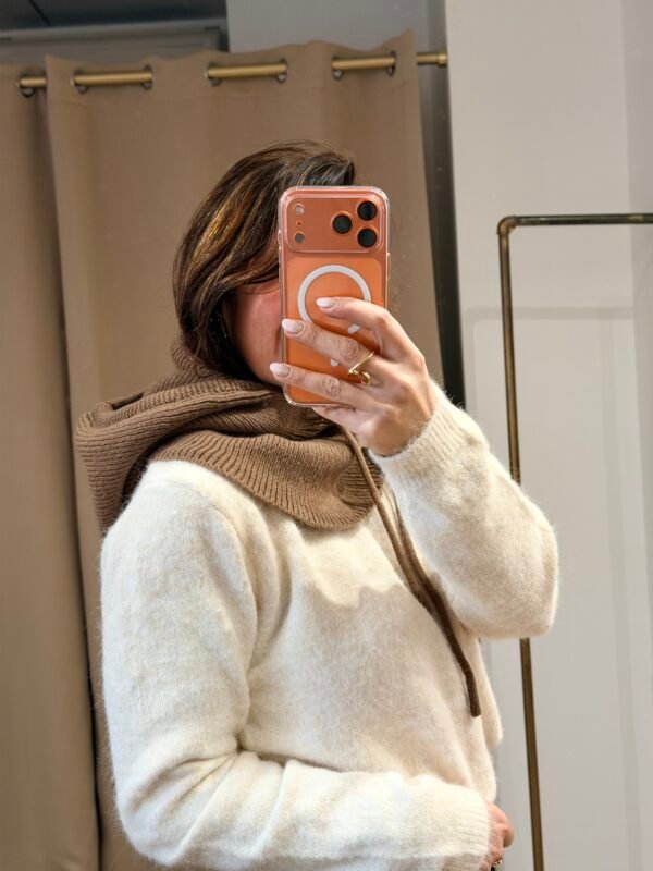 Cagoule en maille taupe foncé – Modèle Nancy