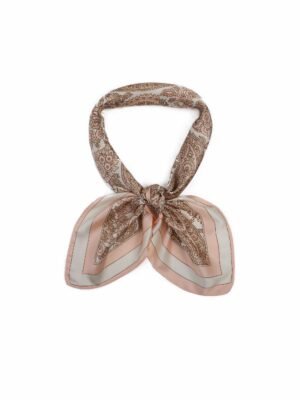 Petit foulard carré – Modèle Rose