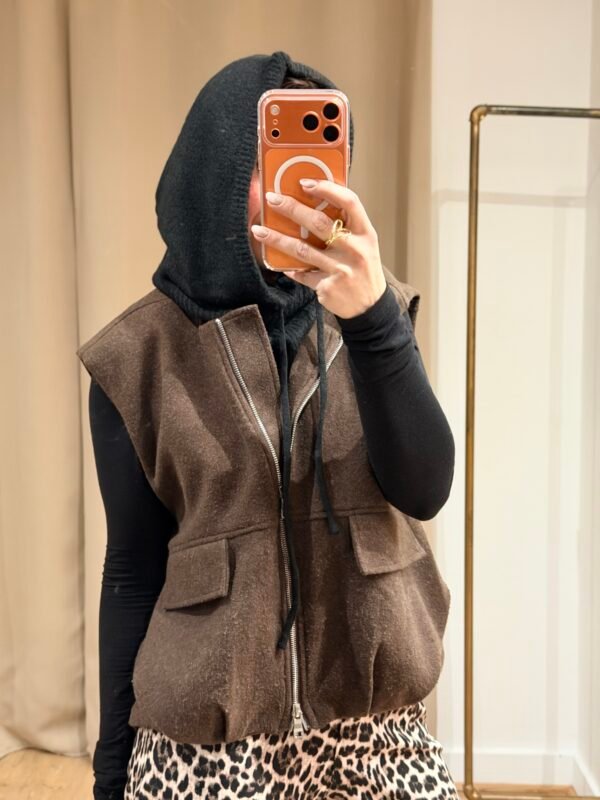 img_1154 Cagoule noire – Modèle Lucile