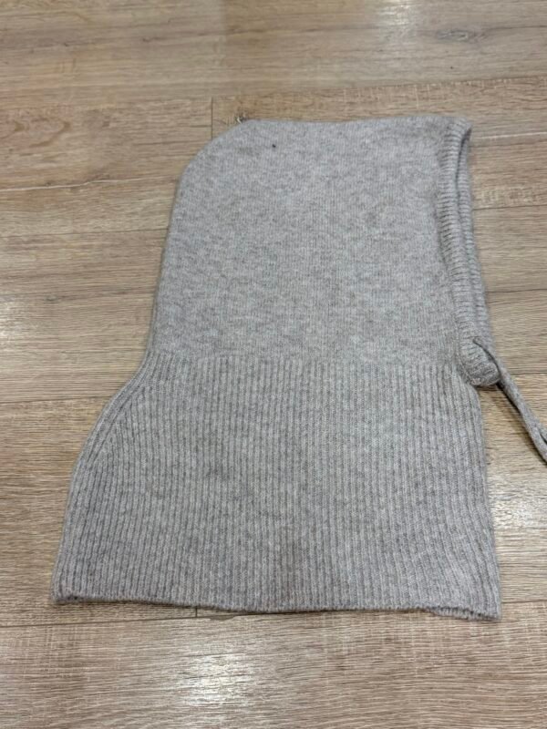 img_1160-3 Cagoule taupe clair – Modèle Lucile