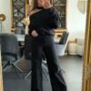 Pull noir épaule dénudée – Modèle Lalie