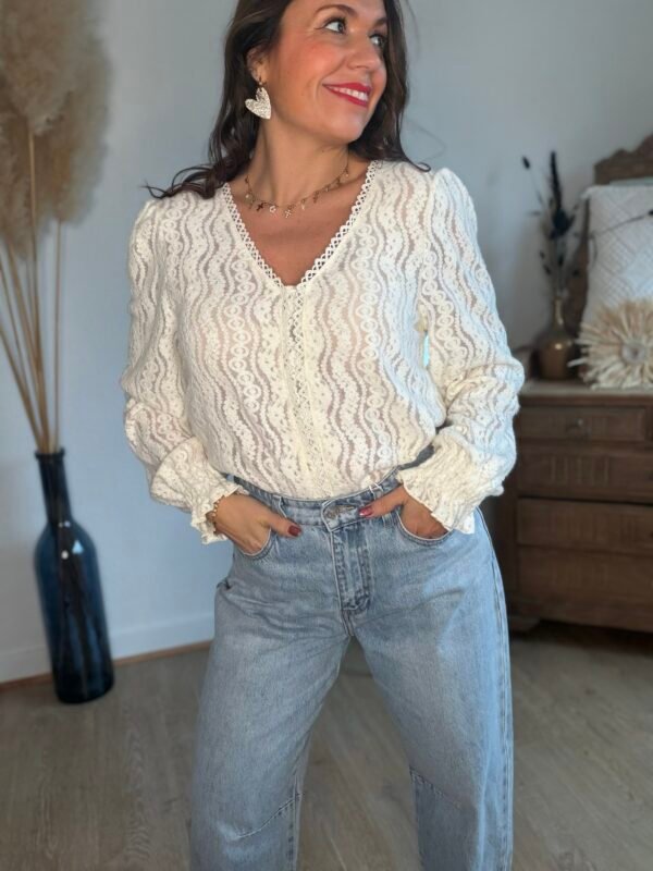 Blouse écru dentelle  - Modèle Laurine