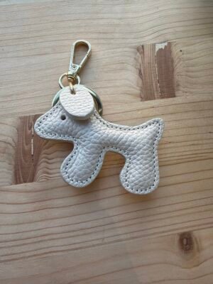 Porte clés chien en cuir - Modele Bake